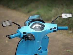 Handgrip Motor Kini Makin Canggih, Ada yang Bisa Redam Getaran