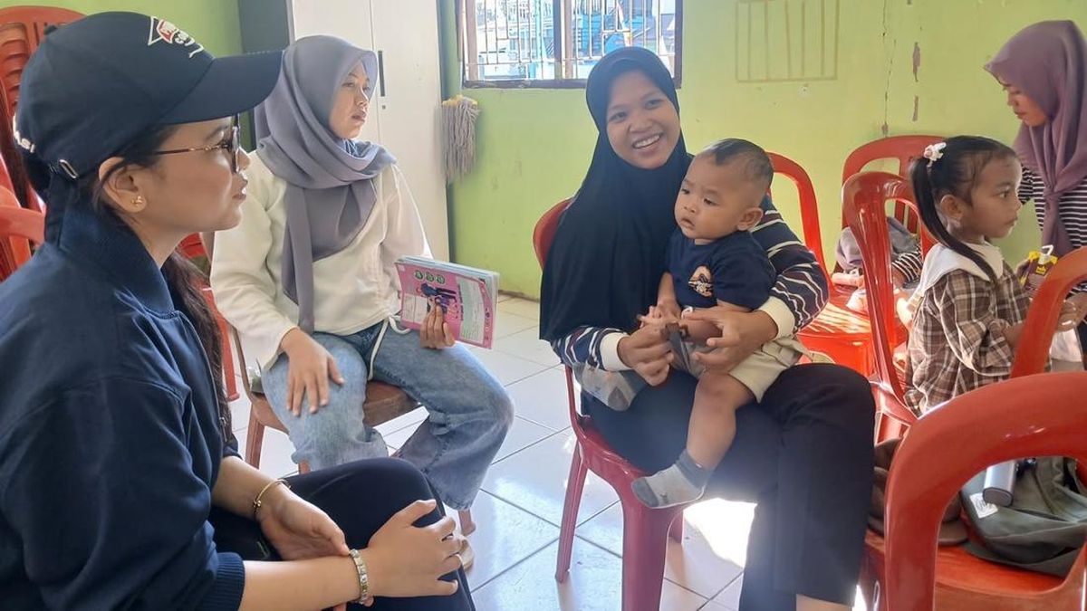 Ekspedisi Patriot Unair Latih Kader Posyandu Kenali Kondisi Mental Ibu — NadiKabar.com
