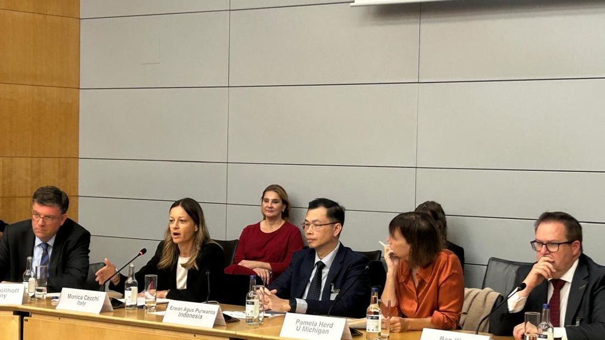 Di Paris, Pemerintah Beberkan Cara Sederhanakan Birokrasi dengan Digitalisasi — NadiKabar.com