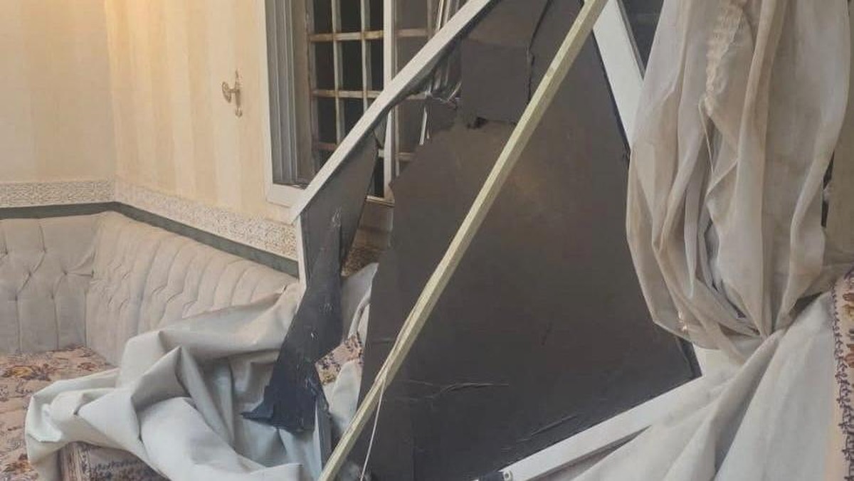 Potret Rudal Houthi Hantam Riyadh Saudi, Masuk Rumah-Kena Mobil