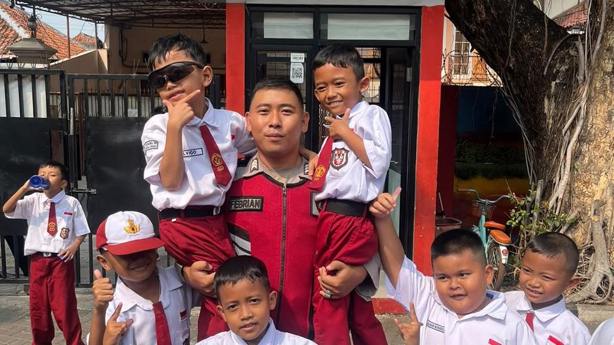 Lewat Patroli Dialogis, Polda Metro Jaya Bangun Rasa Aman di Sekolah — NadiKabar.com