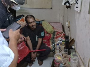 Sarang Narkoba di Bekasi Digerebek: 9 Orang Ditangkap, 12 Paket Sabu Disita
