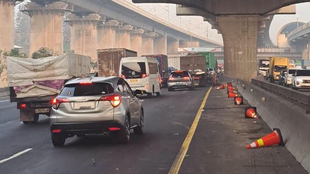 Lalin di Tol Bekasi Arah Jakarta Macet Imbas Proyek Perbaikan Jalan — NadiKabar.com