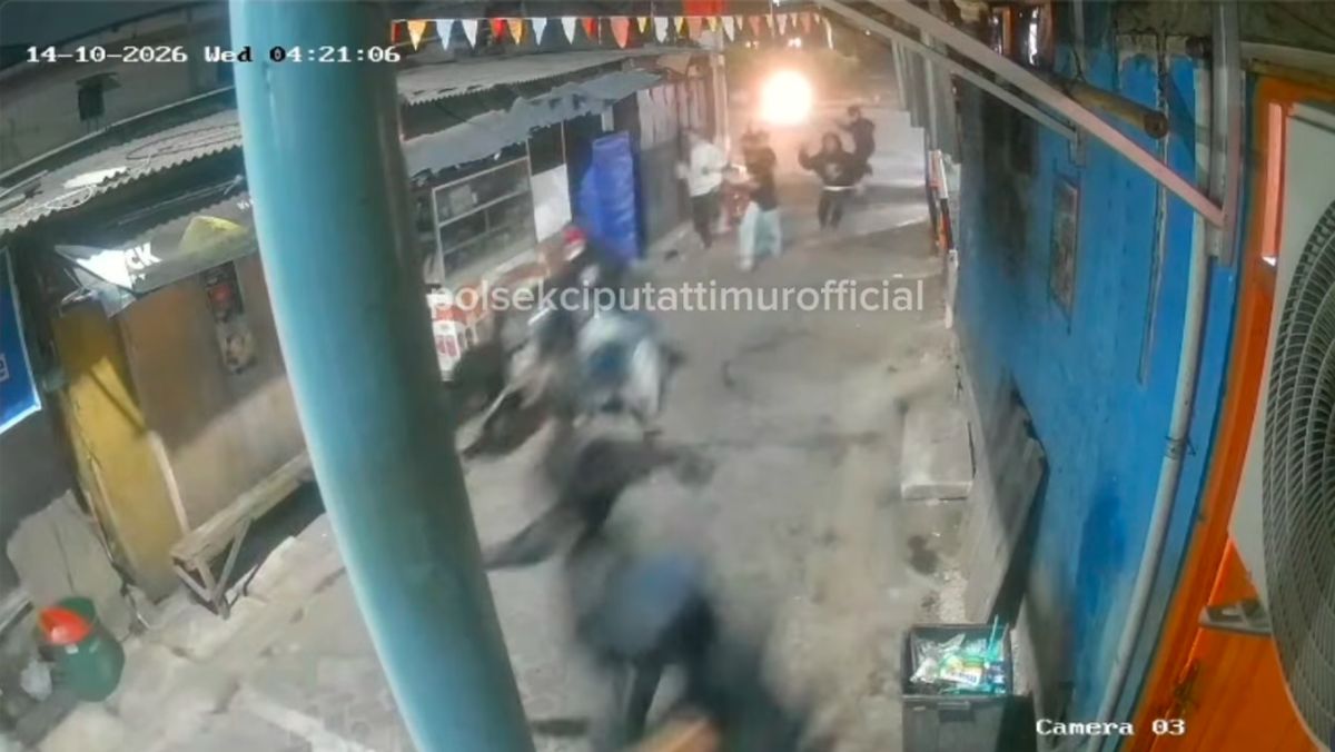 Viral Remaja di Ciputat Dicelurit Sejumlah Orang, Polisi Buru Pelaku — NadiKabar.com