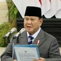 Presiden Prabowo Subianto melantik dan mengambil sumpah Pejabat Negara/Pemerintah, Istana Negara, Jakarta, Kamis (15/10/2026). (Tangkapan Layar Youtube/Sekretariat Presiden)