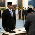 Presiden Prabowo Subianto melantik Kepala Badan Nasional Penanggulangan Bencana, Letnan Jenderal TNI Kristomei Sianturi di Istana Negara, Jakarta, Kamis (15/10/2026). (Tangkapan Layar Youtube/Sekretariat Presiden)