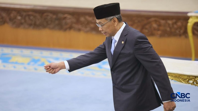 Presiden Prabowo Subianto melantik sejumlah pejabat baru di lingkungan Kabinet Merah Putih dan Tentara Nasional Indonesia (TNI) di Istana Negara, Jakarta, Kamis (15/10/2026).