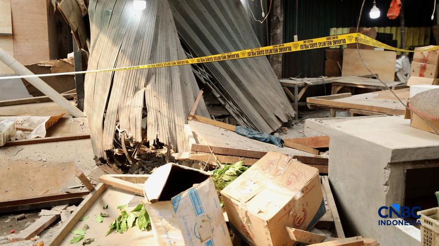 Susana usai terjadi kebakaran di Pasar Cimanggis, Ciputat, Tangerang Selatan, Kamis (15/10/2026). (CNBC Indonesia/Tri Susilo)
