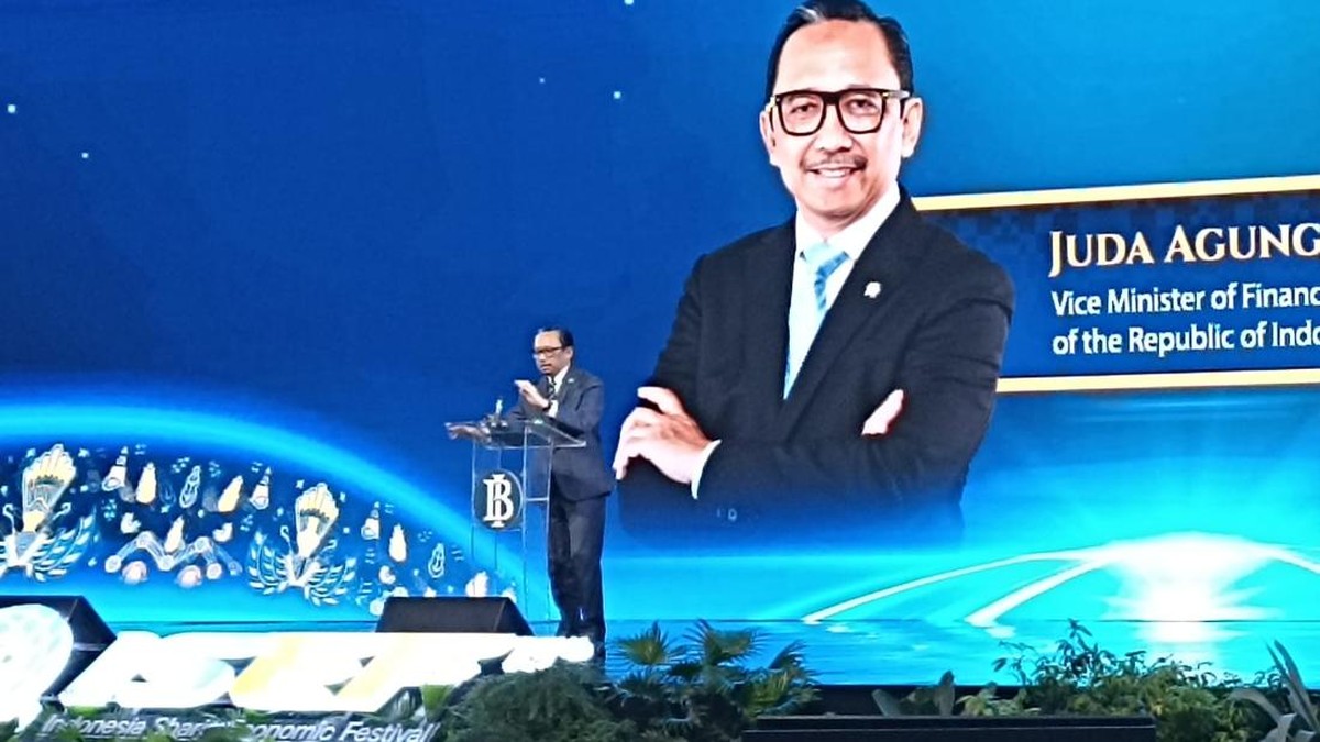 Dana Haji Bukan Dana Biasa, Wamen Juda Beberkan Prinsip Investasinya