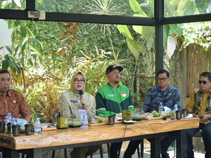 Walkot Kendari Perkuat Sinergi Atasi Kabut Asap Karhutla