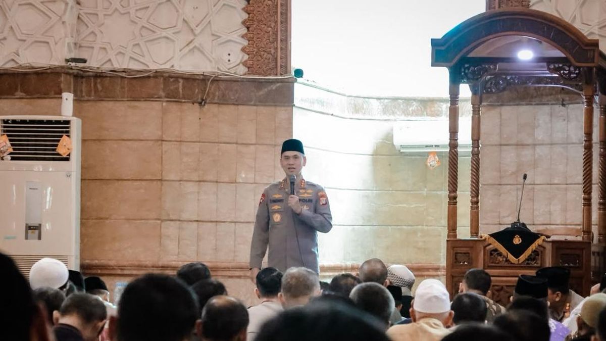 Pesan Kapolda Metro Usai Salat Jumat: Layani Masyarakat dengan Ikhlas — NadiKabar.com