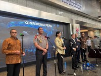 Konferensi pers di gedung Bursa Efek Indonesia (BEI), Jakarta, Jumat (16/10/2026). (CNBC Indonesia/Mentari Pusopandini)