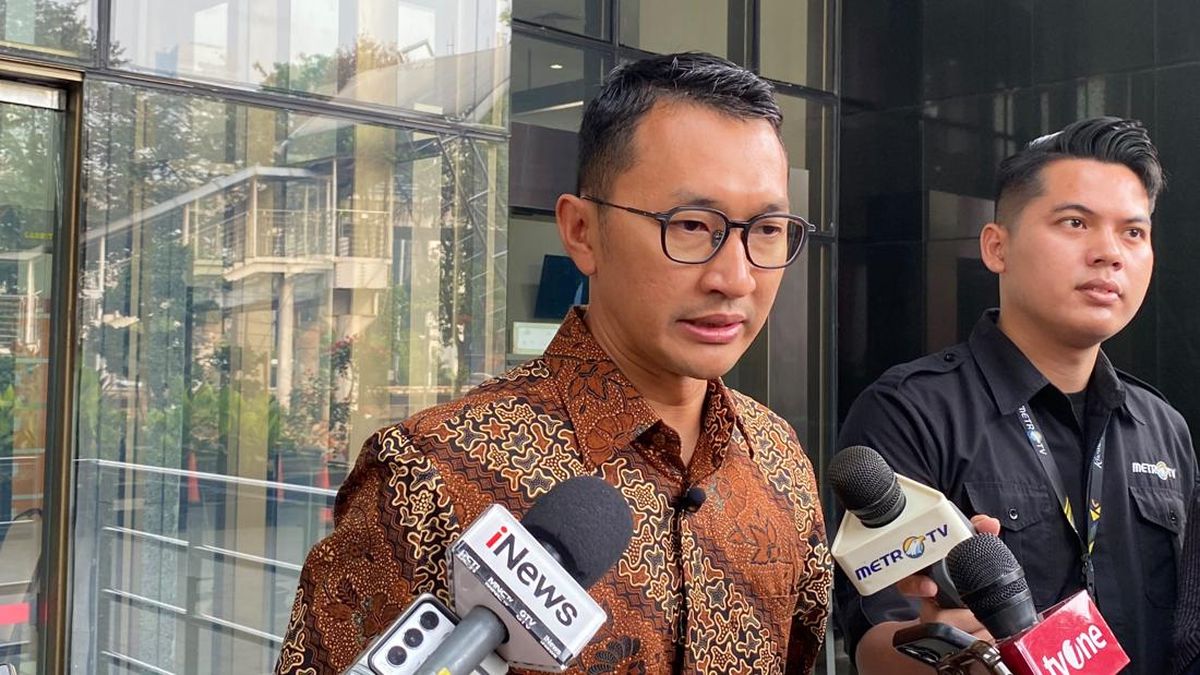 Ilustrasi berita Nasional: 9 Orang Dibawa KPK ke Jakarta dari OTT di Klaten, Termasuk Bupati Hamenang