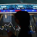 Layar menampilkan pergerakan Indeks Harga Saham Gabungan (IHSG) di Bursa Efek Indonesia, Jakarta, Jumat (16/10/2026). (CNBC Indonesia/Muhammad Sabki)