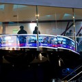 Layar menampilkan pergerakan Indeks Harga Saham Gabungan (IHSG) di Bursa Efek Indonesia, Jakarta, Jumat (16/10/2026). (CNBC Indonesia/Muhammad Sabki)