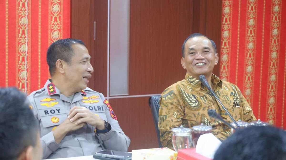 Ilustrasi berita Nasional: Temui Pimpinan DPRD, Kapolda Jateng Tegaskan Perang terhadap Judi-Narkoba