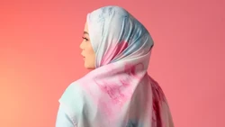 Kenapa Pashmina Rayon Cepat Kusut Setelah Dicuci? Ini Solusinya
