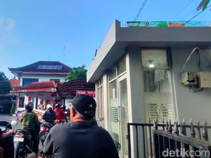 Hari Pertama Ganjil-Genap Isi BBM, Antrean di SPBU Bali Berkurang Drastis
