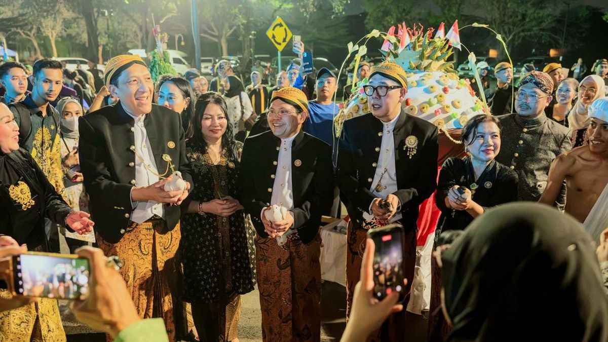 Kemenbud Gelar Kirab Pusaka &amp; Ruwatan Bumi, Hadirkan 9 Pusaka Bersejarah — NadiKabar.com