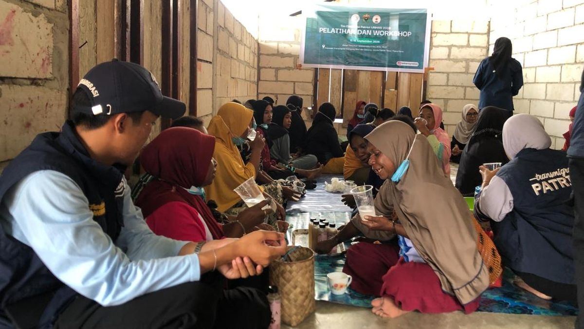 Mama-mama Weri &amp; Saharey Olah Daging Buah Pala Jadi Sirup dan Teh Rempah — NadiKabar.com