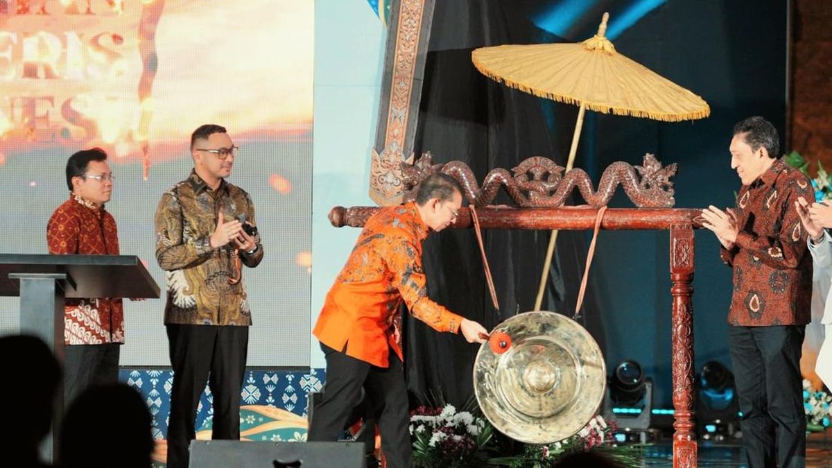 Lestarikan Budaya, Fadli Zon Resmikan Museum Keris Indonesia di TMII — NadiKabar.com