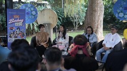 Semangat Happy Salma Lestarikan Tradisi dan Budaya Sunda