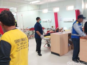 Rombongan Suporter PSS Sleman Kecelakaan di Tol Madiun, 4 Tewas