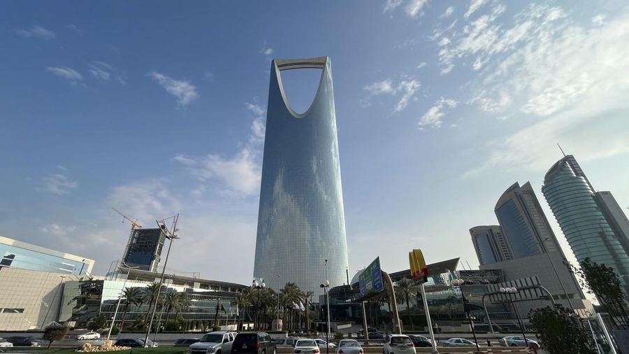 Menara Kingdom Centre di Arab Saudi. (AFP/GIUSEPPE CACACE)