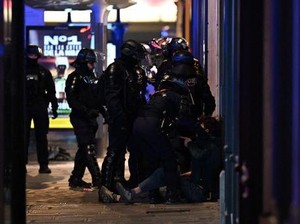 Demo di Paris Rusuh Berujung Penjarahan, 1.200 Orang Ditangkap