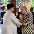 Presiden Republik Indonesia Prabowo Subianto menerima kunjungan Sekretaris Jenderal Perserikatan Bangsa-Bangsa Antnio Guterres di kediaman pribadi Presiden Prabowo di Hambalang, Kabupaten Bogor, Provinsi Jawa Barat, Minggu (18/10/2026). (Dokumentasi