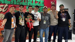 Bikin Haru! Indro Warkop Nangis Kenang Dono dan Kasino di Synchronize Fest 2026