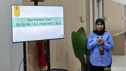 Cerita Dokter RSCM Pisahkan Kembar Siam Dempet Perut, Rekor Operasi Terlama 36 Jam