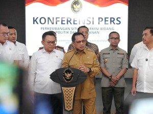 Mendagri Sebut Pemerintah Akan Tindak Tegas Perusahaan Terlibat Karhutla