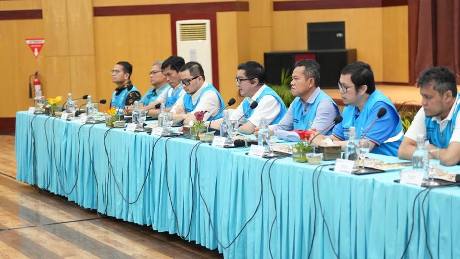 Konferensi pers PT PLN Batam terkait pemadaman listrik di Batam pekan lalu.
