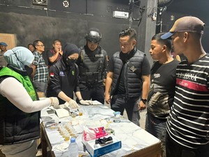 Razia di Kafe OKI, 13 Orang Diamankan Positif Narkoba