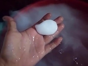 Bongkahan Dry Ice Diduga Jatuh Kena Atap Rumah Warga, Ini Kata BMKG