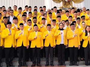 2 Tahun Prabowo-Gibran, Bahlil Banggakan BBM Subsidi Tak Naik Saat Gejolak Dunia