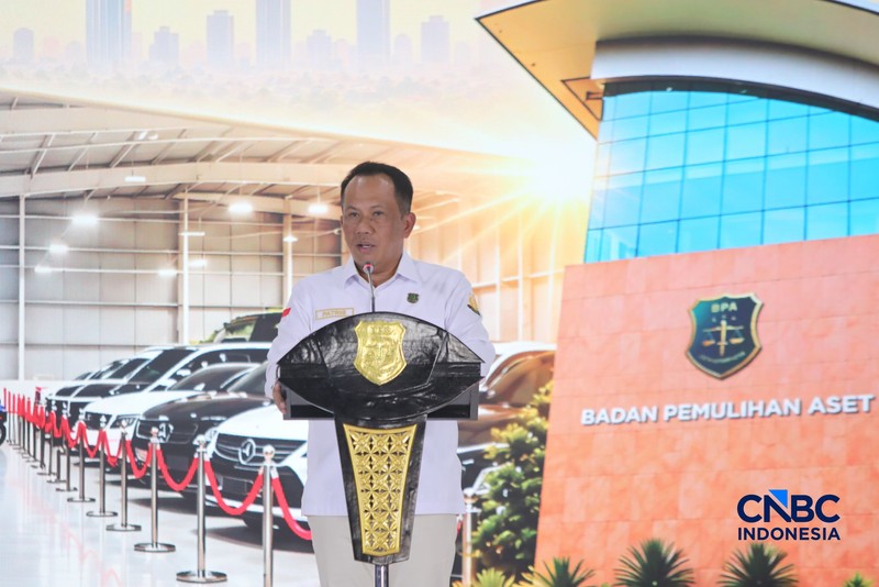 Penyerahan dana kerugian kepada korban perkara Koperasi Simpan Pinjam (KSP) Indosurya Tahap I di Gedung BPA Kejaksaan RI, Jakarta, Selasa (21/10/2026). (CNBC Indonesia/Faisal Rahman)