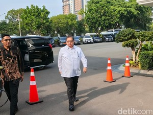 Prabowo Panggil Airlangga-Suahasil ke Istana, Bahas Apa?