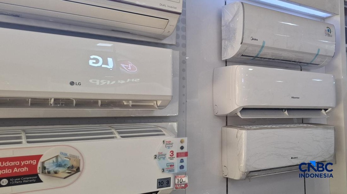 AC-Kipas Laku Keras, Pedagang di Glodok Happy Diserbu Pembeli