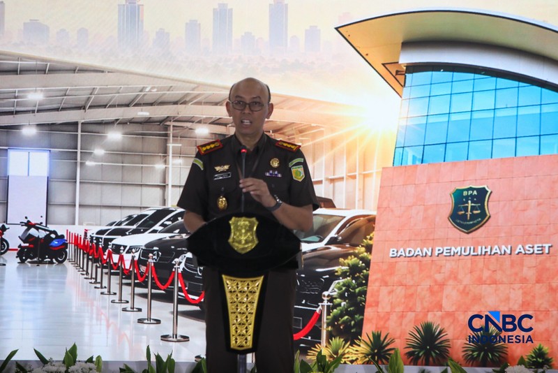 Penyerahan dana kerugian kepada korban perkara Koperasi Simpan Pinjam (KSP) Indosurya Tahap I di Gedung BPA Kejaksaan RI, Jakarta, Selasa (21/10/2026). (CNBC Indonesia/Faisal Rahman)