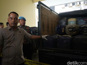 Antrean BBM Subsidi Mengular, Polda Kalbar Ungkap 12 Kasus Penyalahgunaan