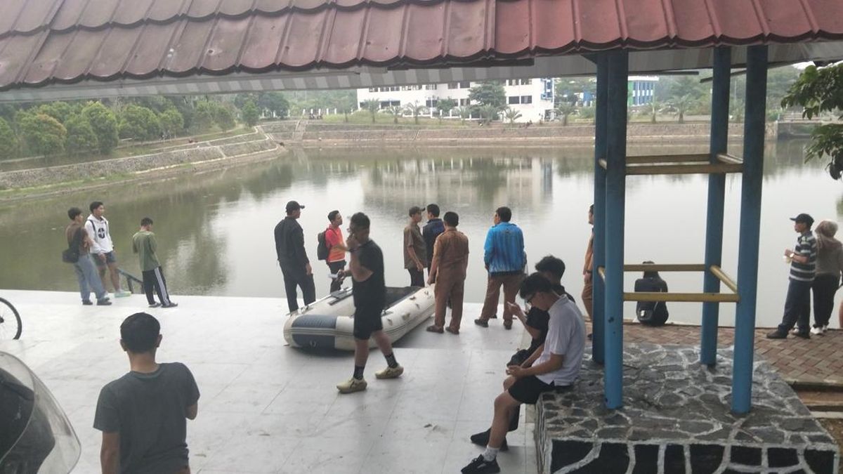 Ilustrasi berita Nasional: Remaja Tewas Tenggelam Saat Naik Perahu di Danau Pusat Pemprov Banten