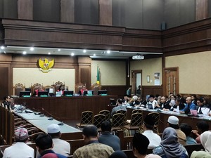 Ustaz Khalid Basalamah Jadi Saksi Sidang Yaqut, Akui Setor USD 554 Ribu ke KPK