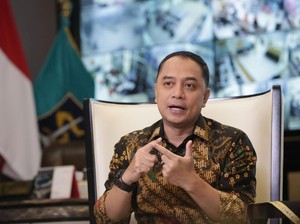 Walkot Eri Larang SD-SMP Negeri di Surabaya Tarik Iuran Mulai November