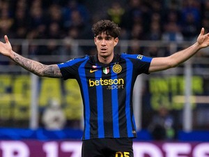 Bastoni Minta Inter Milan Realistis di Liga Champions