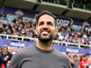 Fabregas Tak Kepikiran Tinggalkan Como