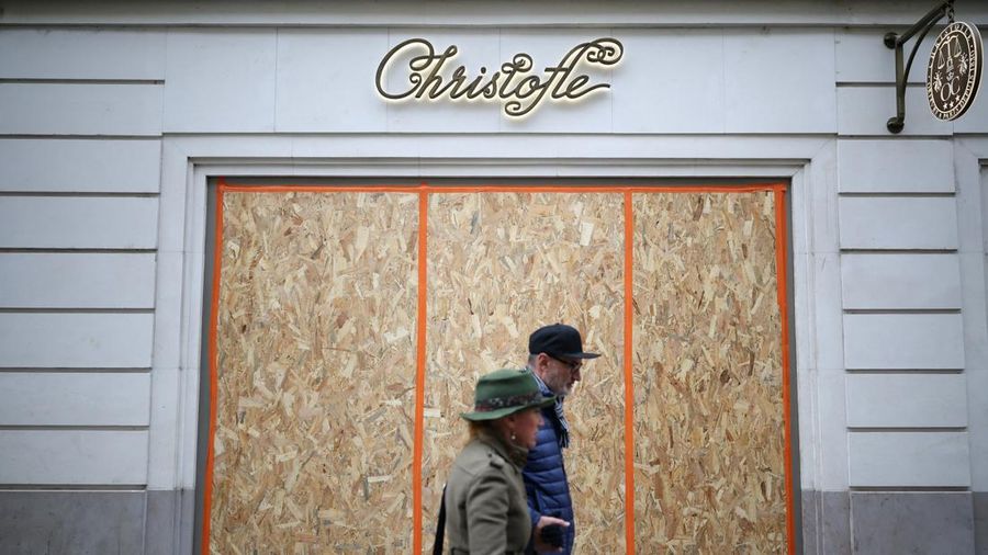 FRANCE-PROTEST/STORES
