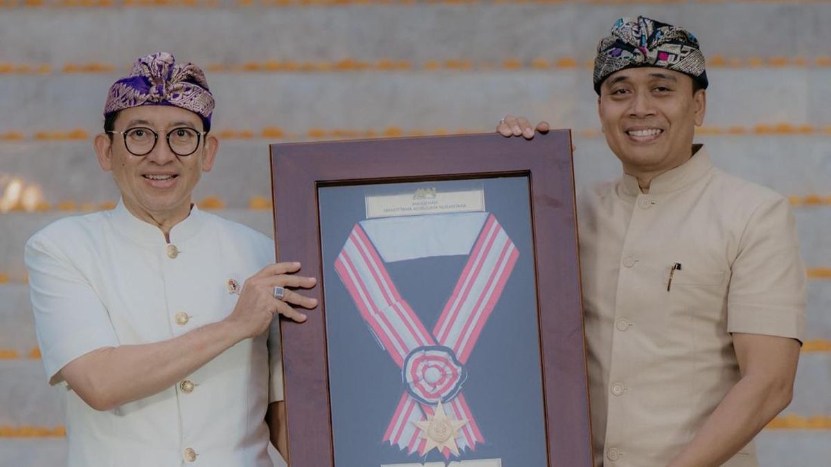 Ilustrasi berita Nasional: Asosiasi Museum Beri Penghargaan Mahottama Adibudaya ke Menbud