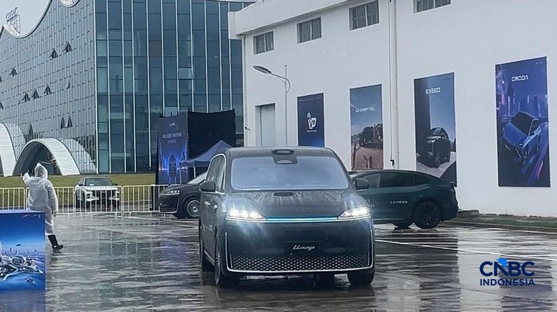 Momen Test Drive LUXEED yang digelar di Wuhu, Anhui, China, Rabu (21/10/2026).